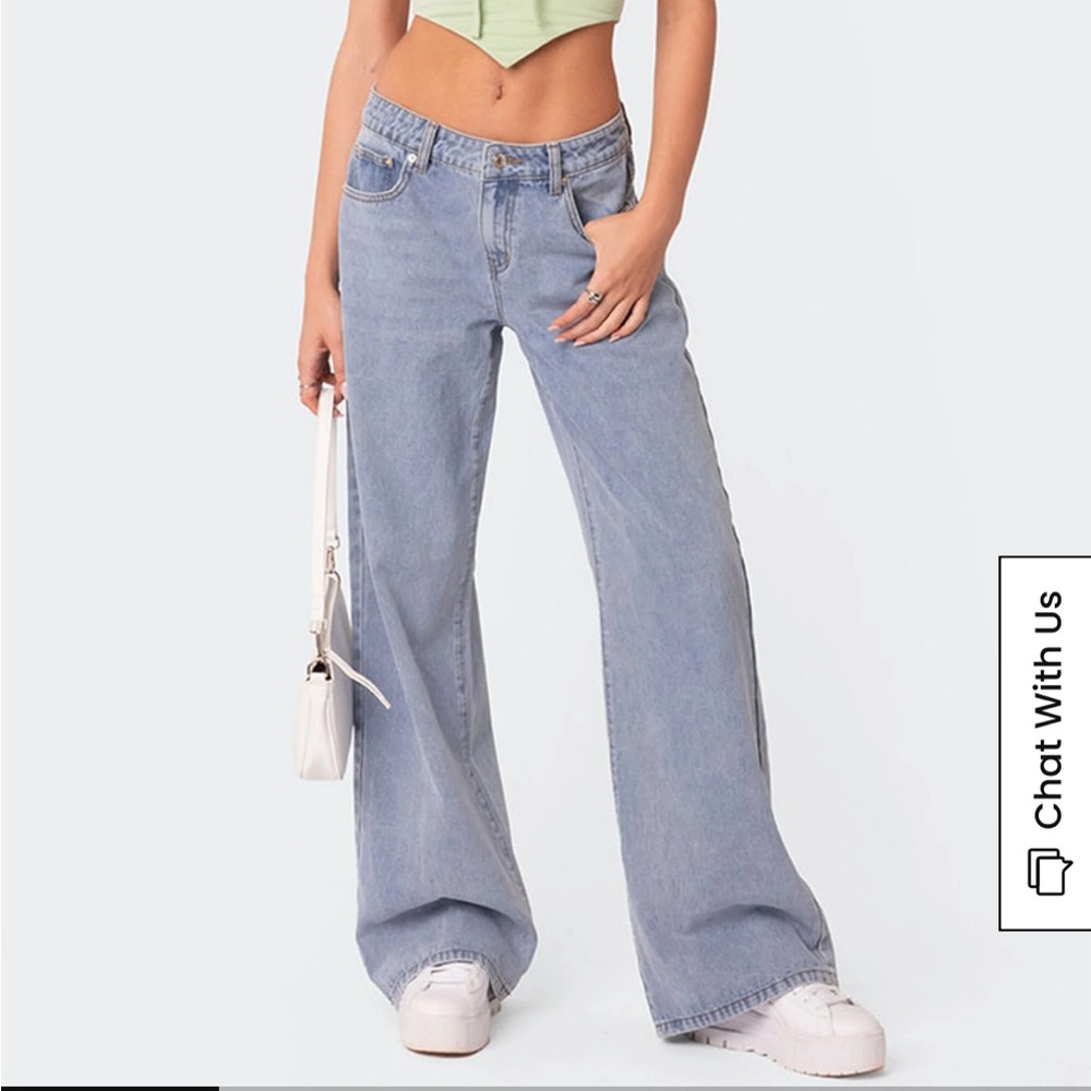 Edikted medium wash, blue, low rise baggy jeans size medium(27-29)